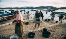 Menjajaki Piring Seafood Berkelanjutan yang Menyelamatkan Masa Depan Laut Nusantara