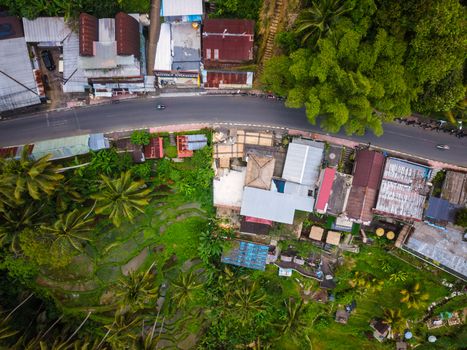 Suasana lanskap pedesaan adat di Indonesia yang menerapkan prinsip tata ruang berbasis kelestarian alam dan keseimbangan ekosistem.