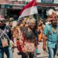 Masyarakat adat di pedalaman Indonesia terus merawat keasrian hutan leluhur mereka sebagai bentuk komitmen menjaga keanekaragaman hayati dan keharmonisan alam nusantara.